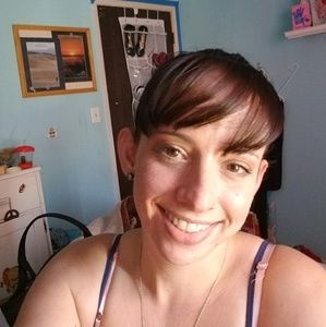 Meet your Posher, Dana